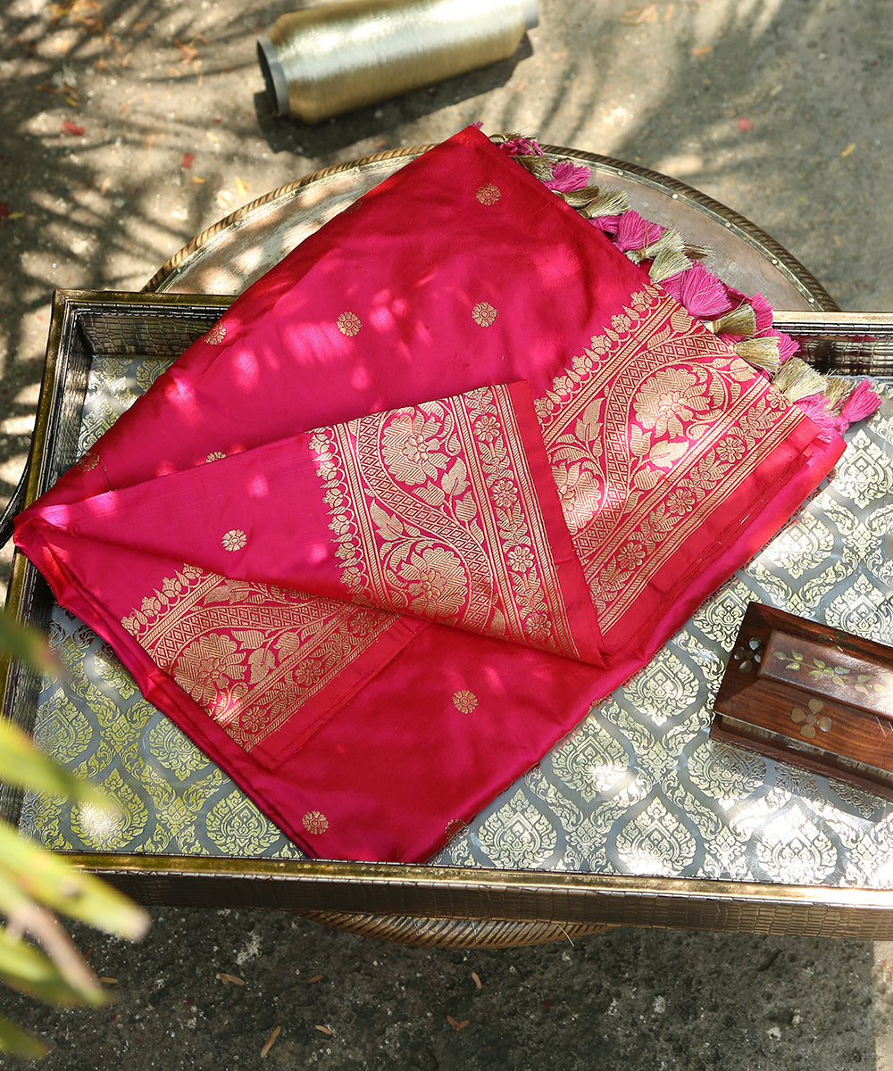 Pink_Handloom_Pure_Katan_Silk_Banarasi_Dupatta_With_Kadhwa_Booti_WeaverStory_01