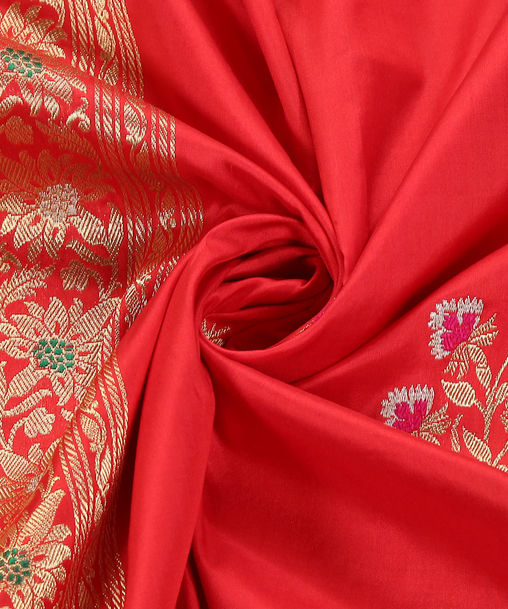 Handloom_Pink_And_Red_Dual_Tone_Kadhwa_Mughal_Boota_Banarasi_Dupatta_WeaverStory_05