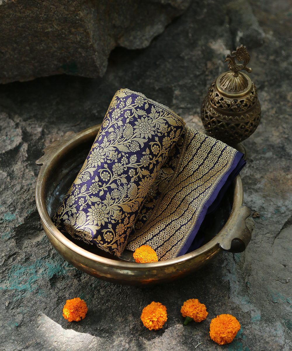 Blue_Handloom_Pure_Handloom_Banarasi_Dupatta_With_Diagonal_Floral_Jaal_WeaverStory_01