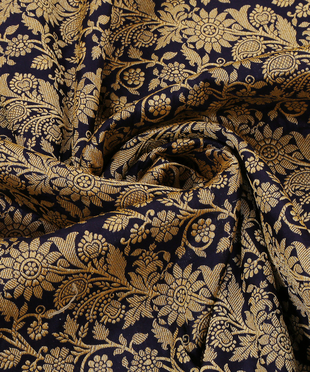 Blue_Handloom_Pure_Handloom_Banarasi_Dupatta_With_Diagonal_Floral_Jaal_WeaverStory_05