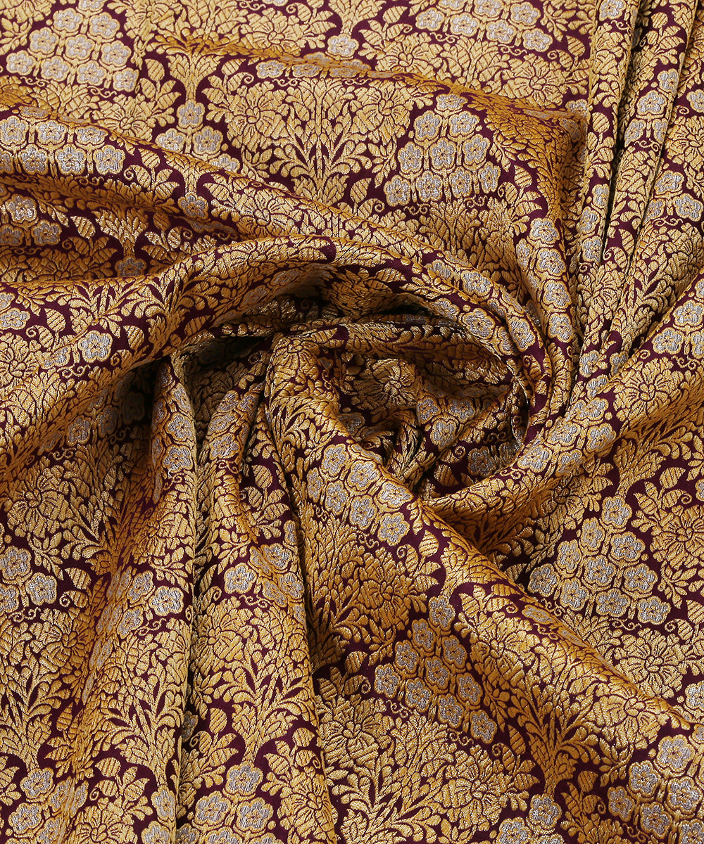 Purple_Handloom_Pure_Katan_Silk_Banarasi_Brocade_Dupatta_With_Gold_And_Silver_Zari_WeaverStory_05