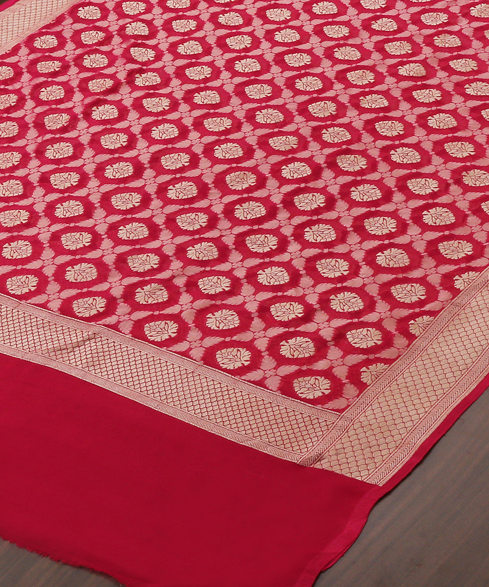 Handloom_Pink_Georgette_Banarasi_Dupatta_With_Cutwork_Jaal_WeaverStory_03