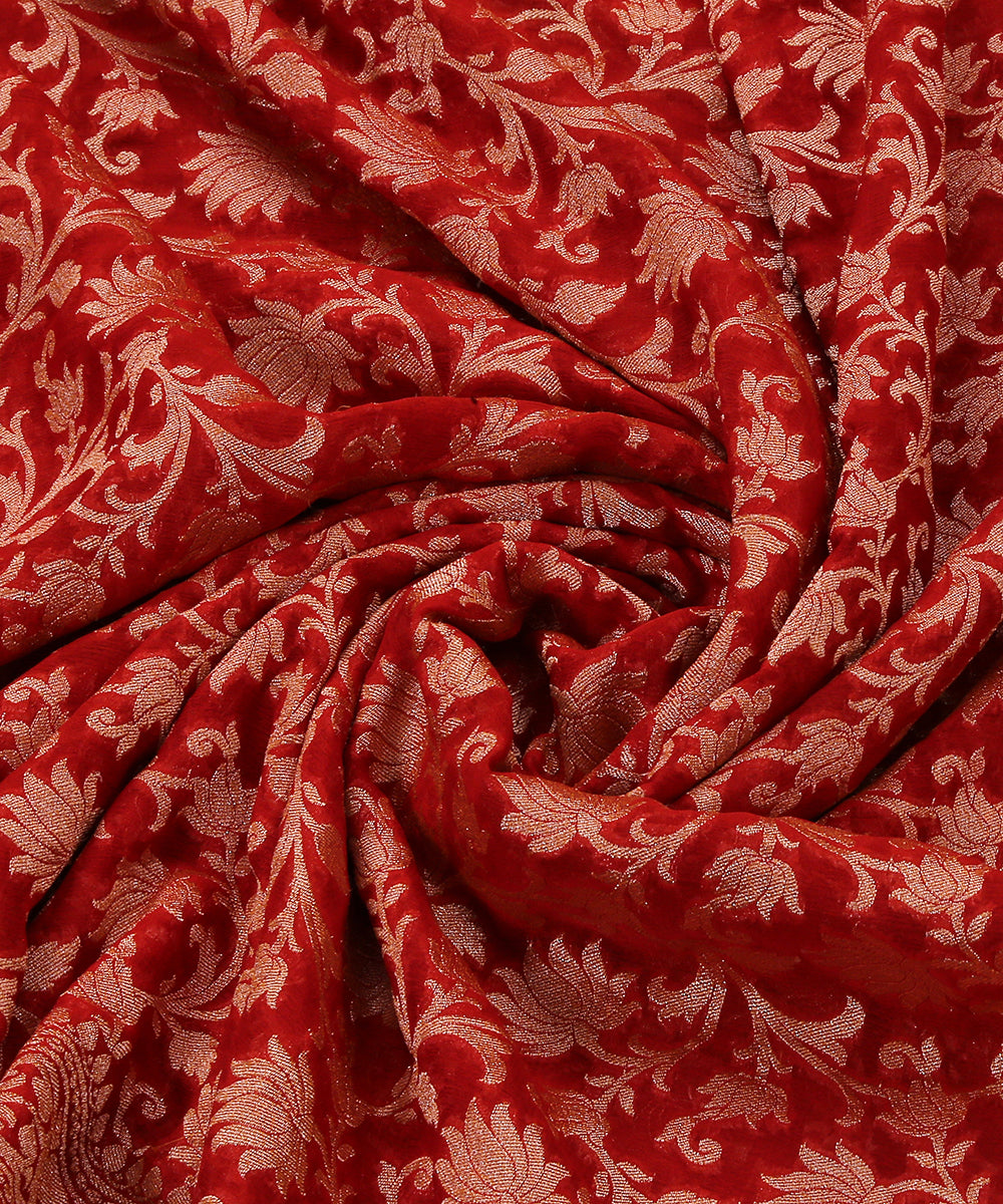 Handloom_Red_Banarasi_Georgette_Dupatta_With_Cutwork_Floral_Jaal_WeaverStory_05