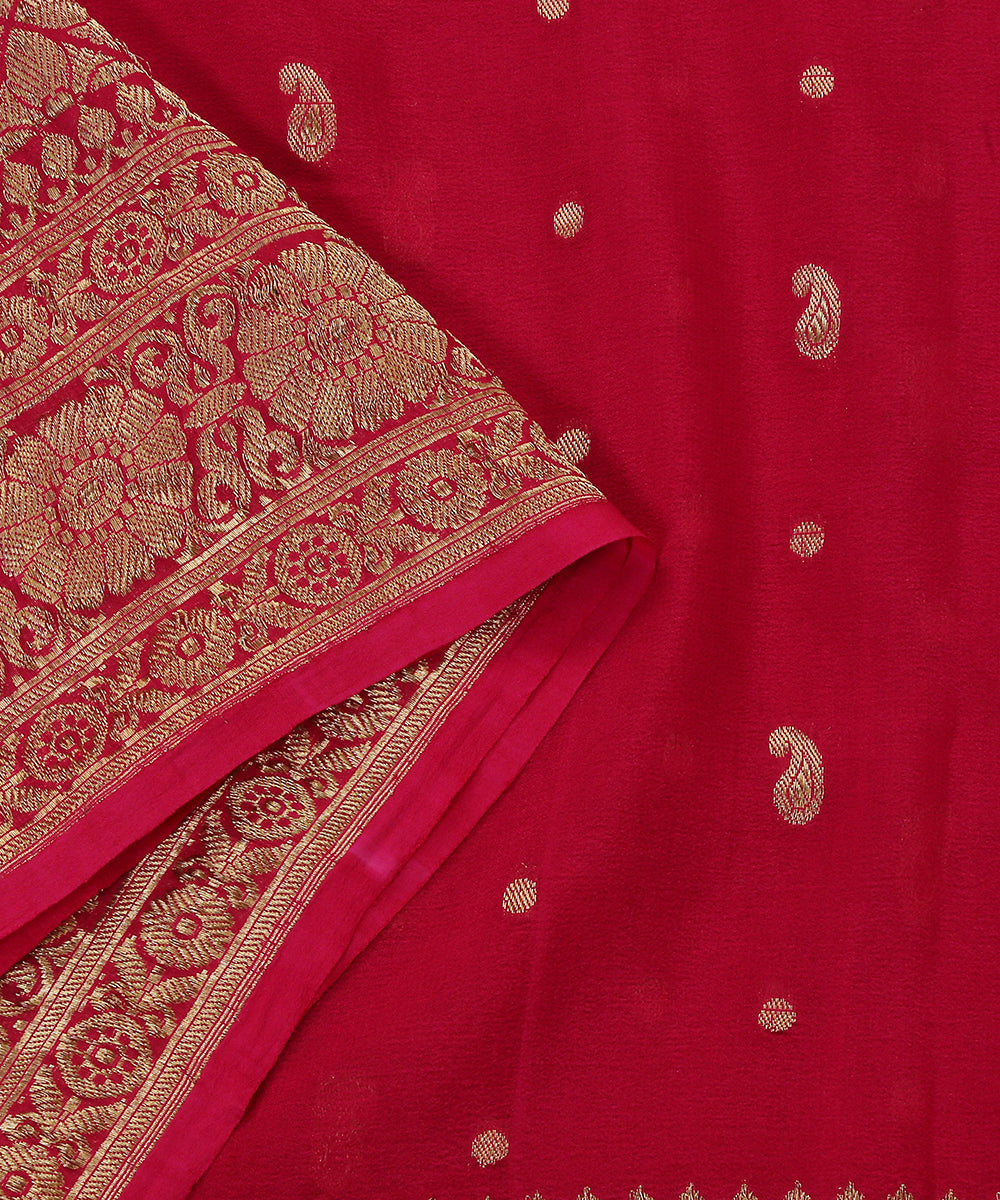 Handloom_Pink_Banarasi_Georgette_Dupatta_With_Paisley_Booti_And_Kadhwa_Border_WeaverStory_04