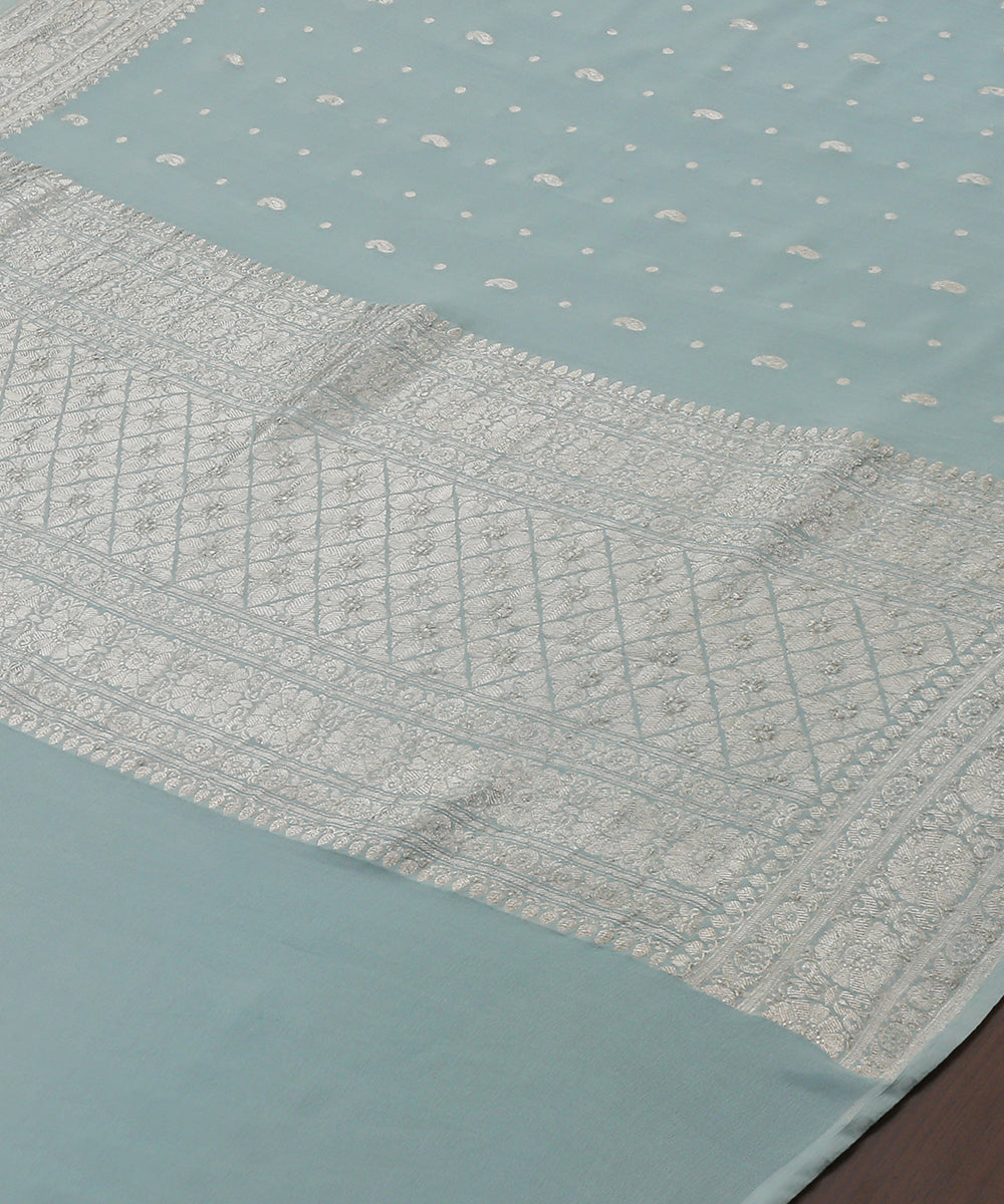 Handloom_Aqua_Blue_Banarasi_Georgette_Dupatta_With_Paisley_Booti_And_Kadhwa_Border_WeaverStory_03