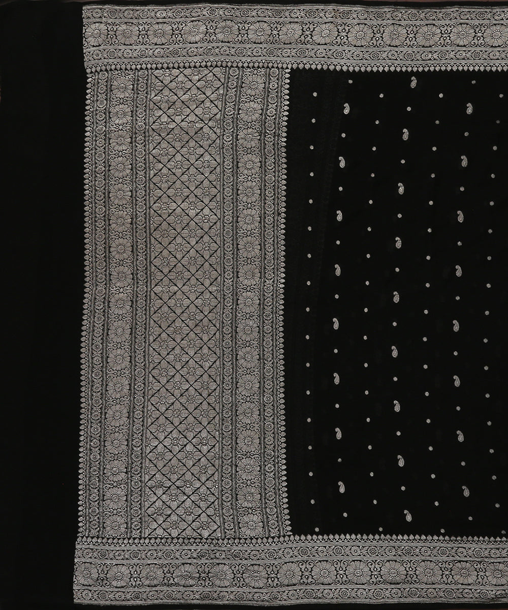 Handloom_Black_Georgette_Banarasi_Dupatta_With_Paisley_Booti_And_Kadhwa_Border_WeaverStory_02
