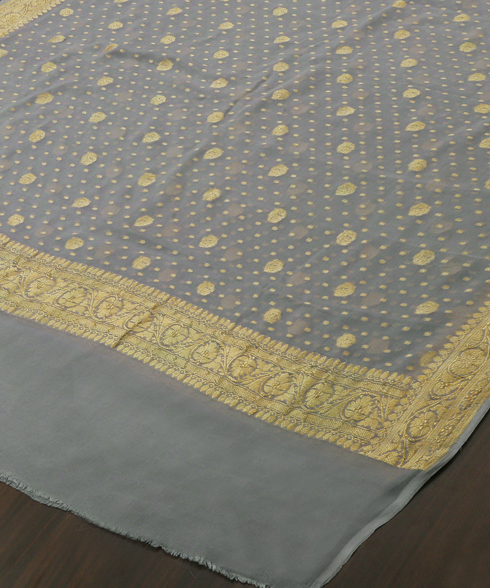Handloom_Grey_Georgette_Banarasi_Dupatta_With_Zari_Booti_WeaverStory_03
