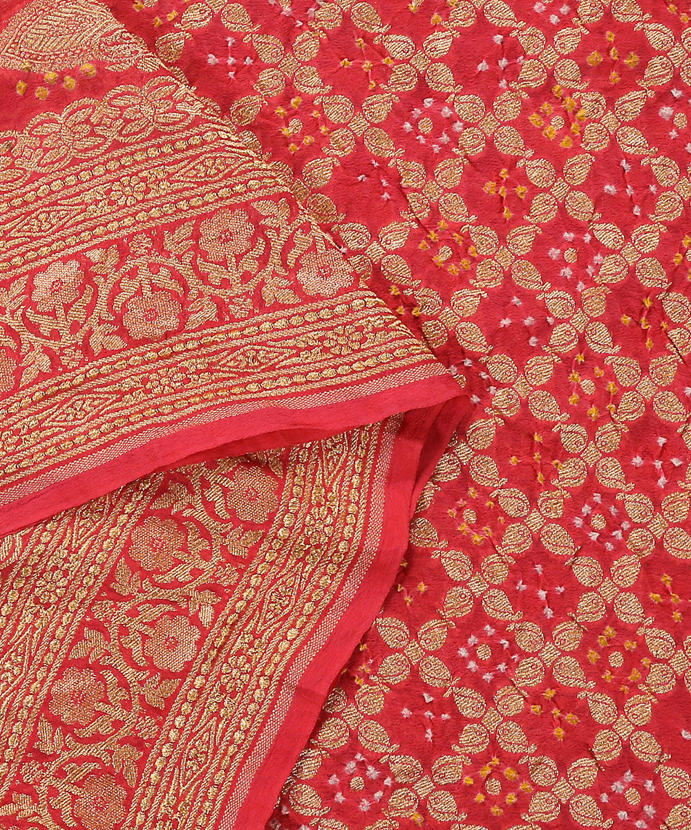 Handloom_Coral_Pink_Georgette_Banarasi_Bandhej_Dupatta_WeaverStory_04