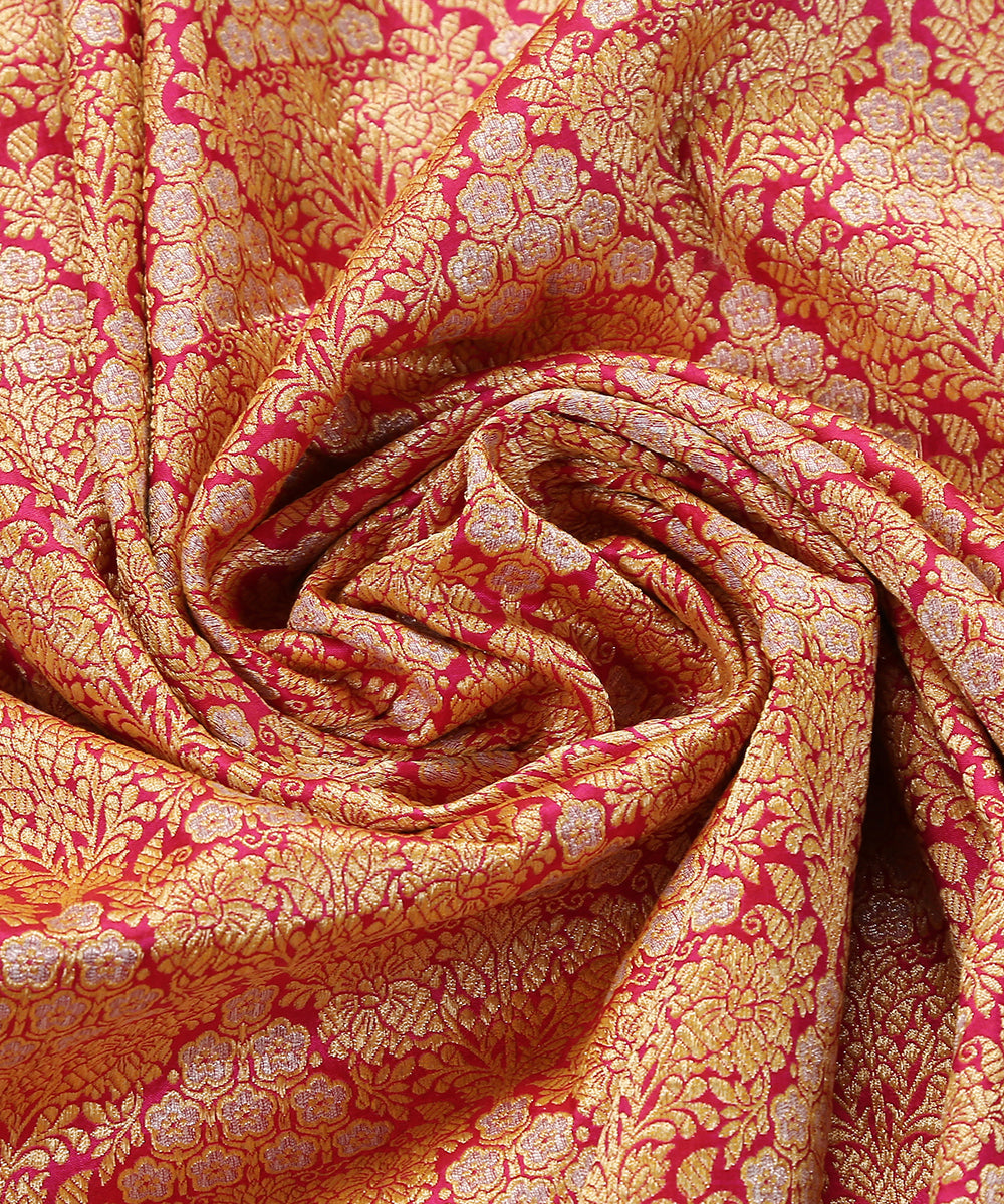 Handloom_Hot_Pink_Brocade_Pure_Katan_Silk_Banarasi_Dupatta_With_Pink_Selvedge_WeaverStory_05