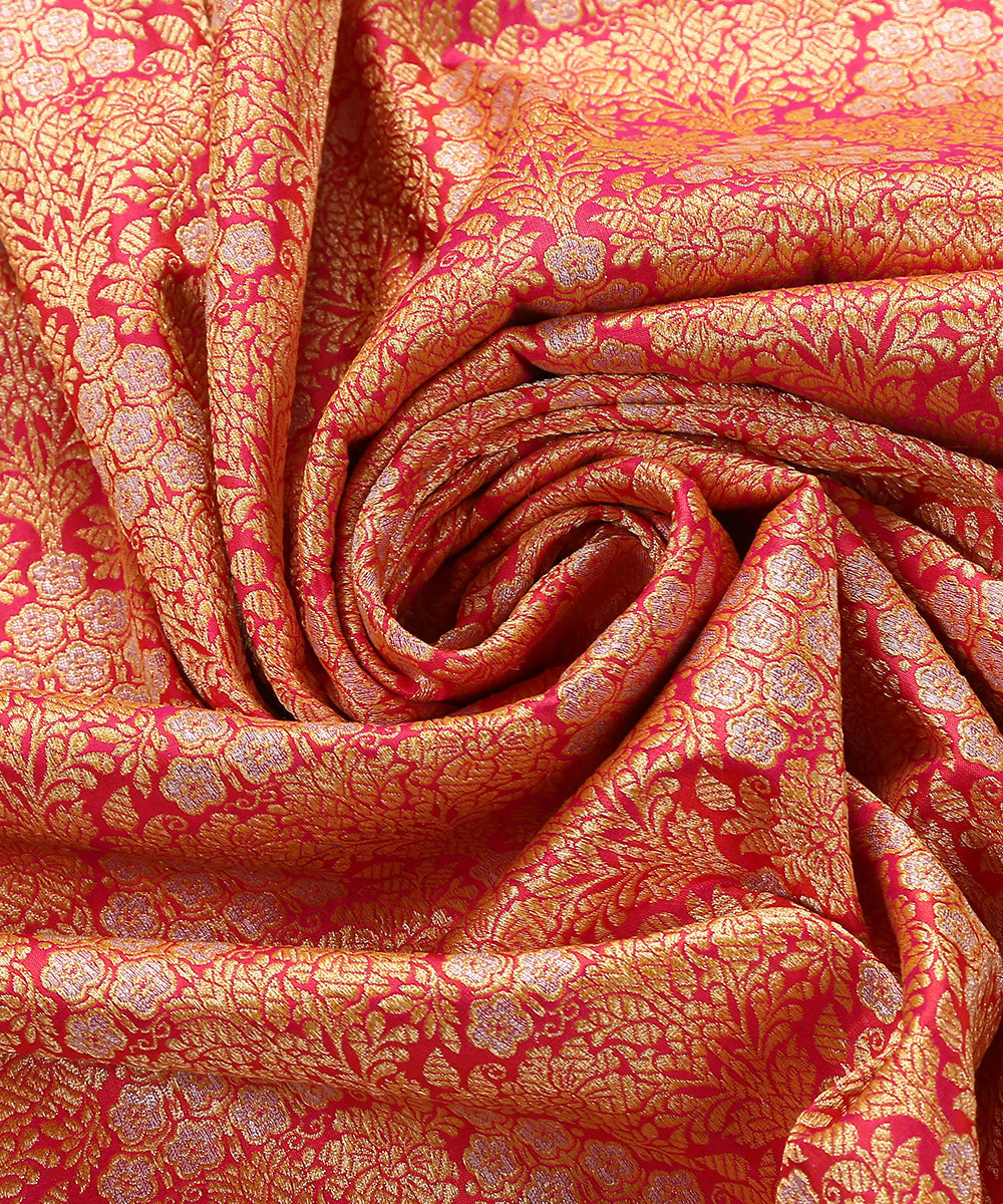 Candy_Pink_Handloom_Brocade_Pure_Katan_Silk_Banarasi_Dupatta_With_Pink_Selvedge_WeaverStory_05