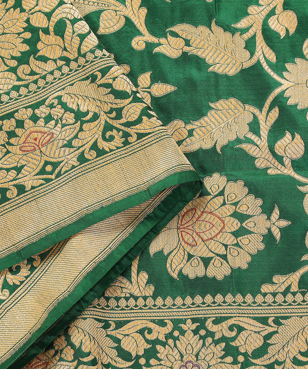 Handloom_Green_Pure_Katan_Silk_Banarasi_Dupatta_With_Red_Meenakari_WeaverStory_04