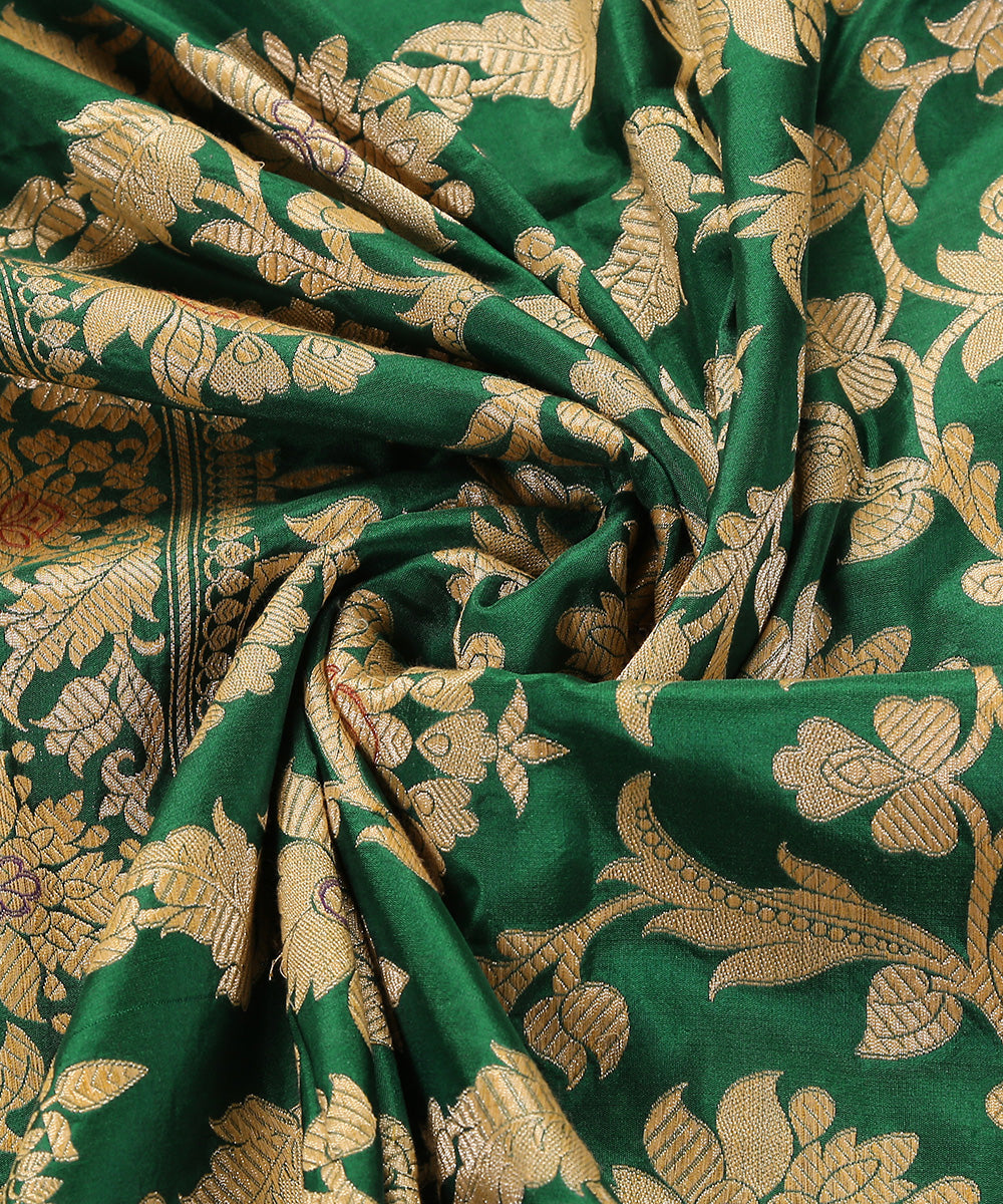 Handloom_Green_Pure_Katan_Silk_Banarasi_Dupatta_With_Red_Meenakari_WeaverStory_05