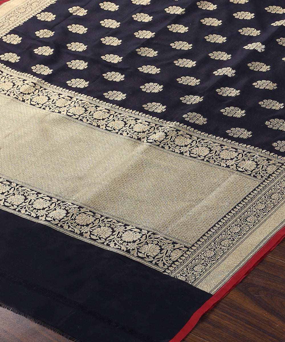 Blue_Handloom_Katan_Georgette_Banarasi_Dupatta_With_Red_Selvedge_WeaverStory_03