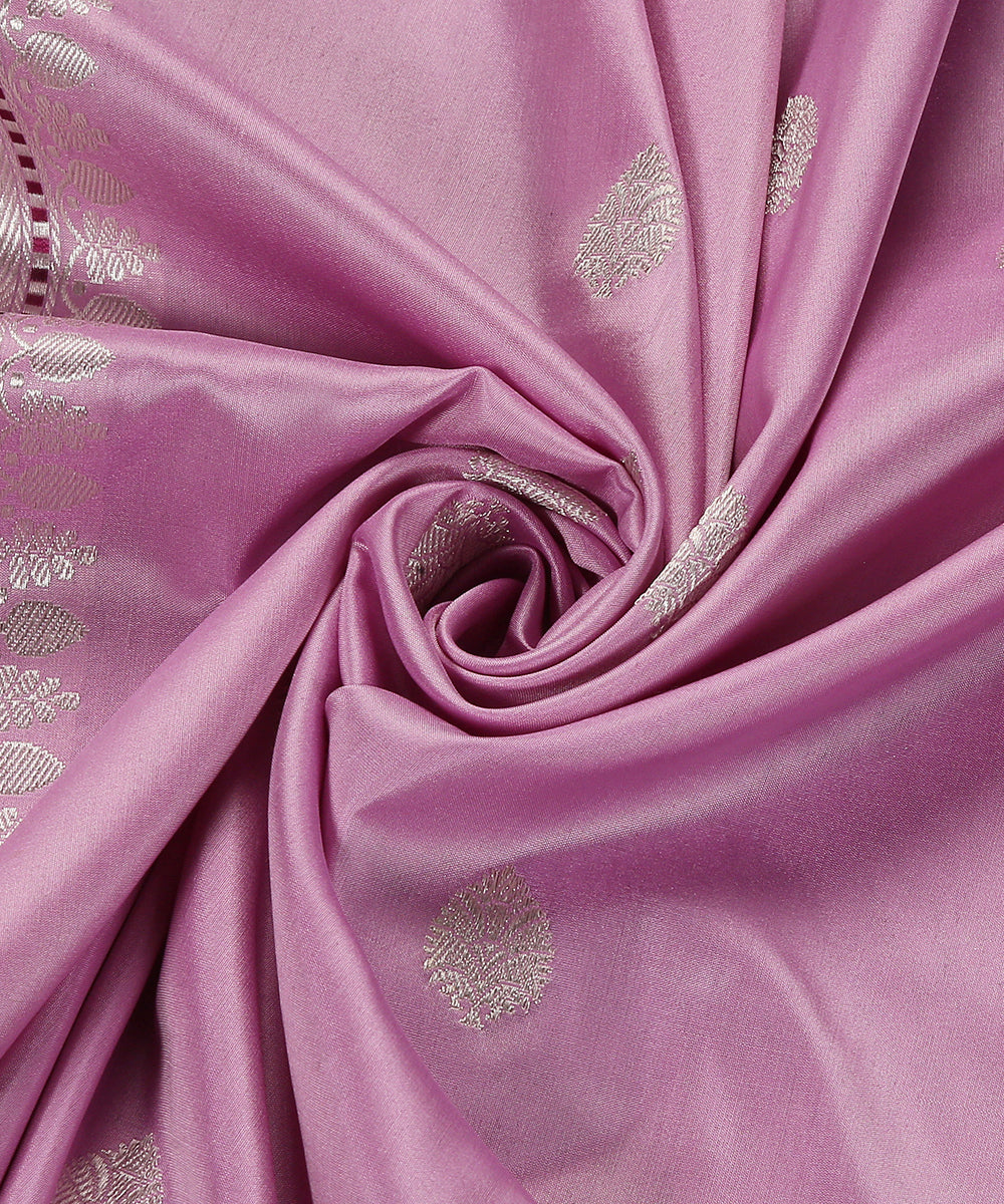 Lavender_Handloom_Pure_Katan_Silk_Banarasi_Dupatta_With_Silver_Zari_Booti_WeaverStory_05