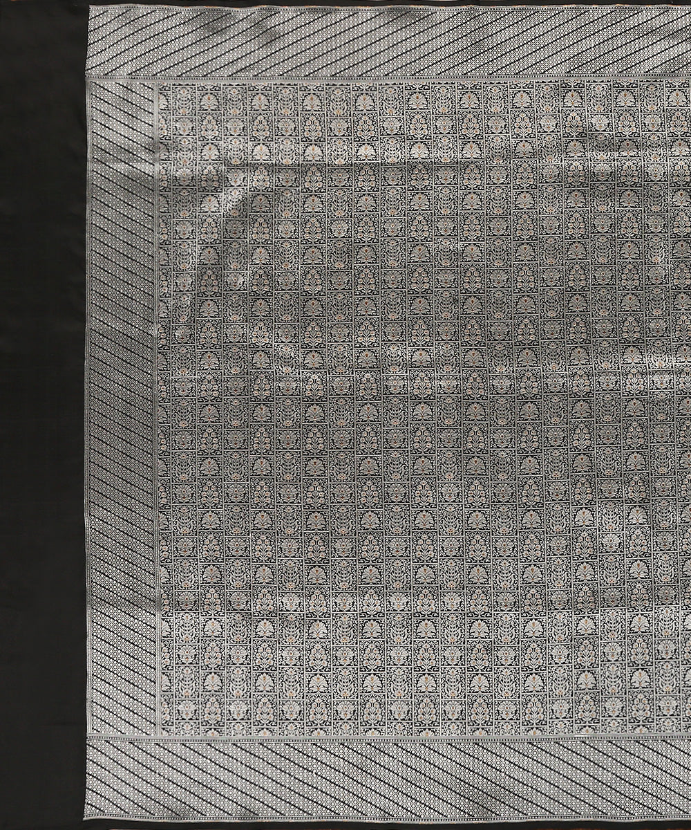 Handloom_Black_Pure_Katan_Silk_Banarasi_Dupatta_With_Meenakari_WeaverStory_02