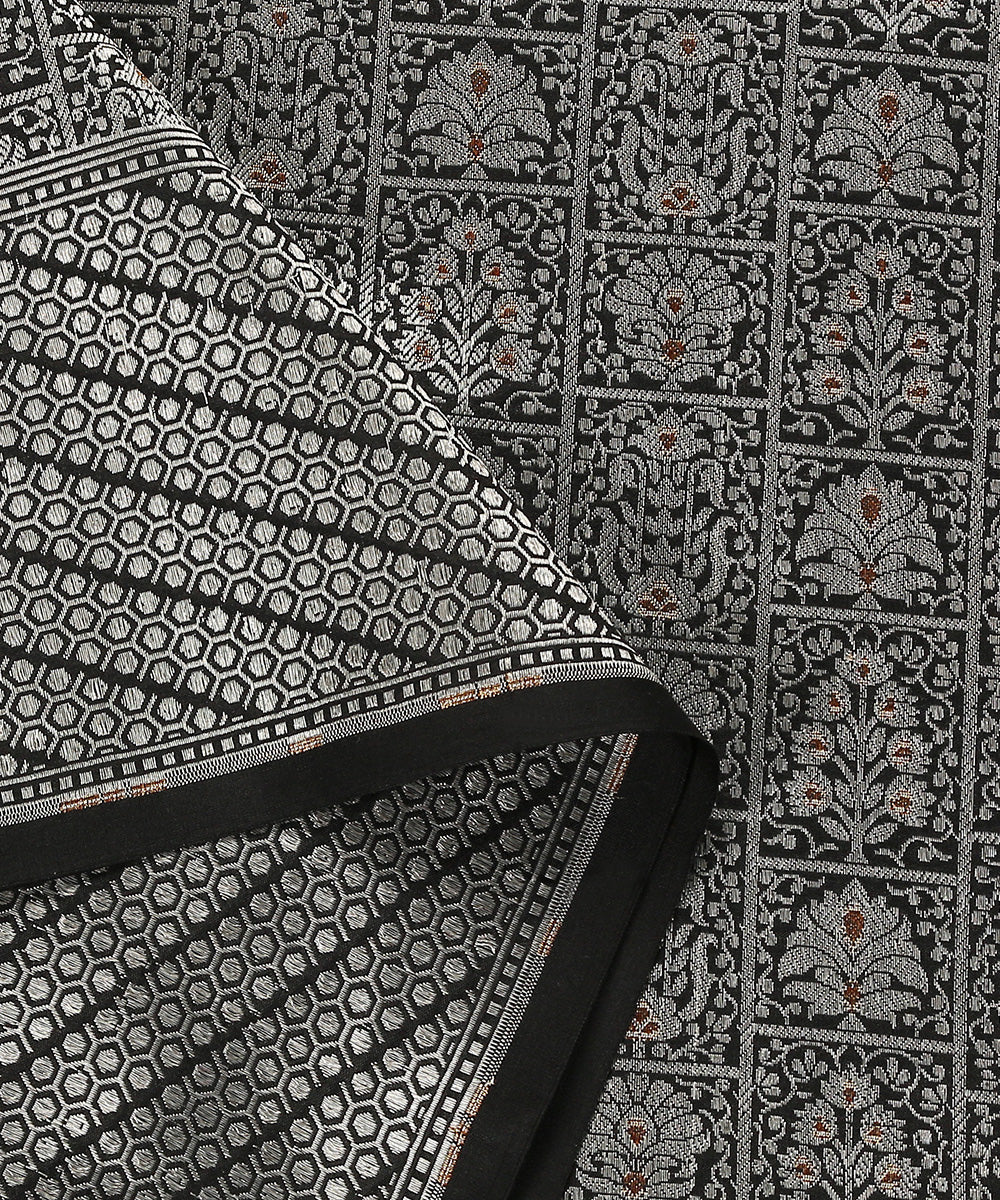 Handloom_Black_Pure_Katan_Silk_Banarasi_Dupatta_With_Meenakari_WeaverStory_04