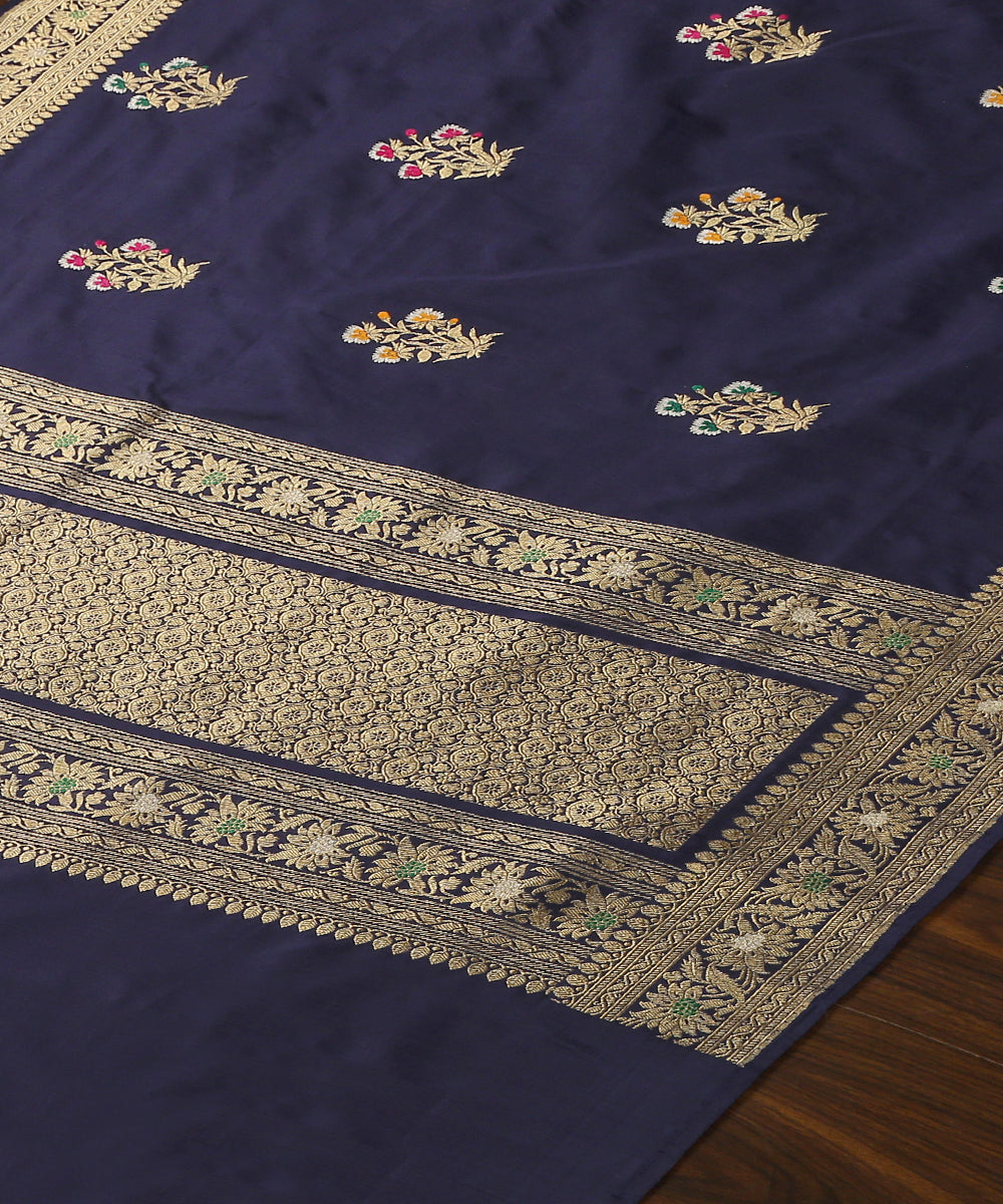 Handloom_Dark_Blue_Pure_Katan_Silk_Banarasi_Dupatta_With_Zari_Booti_WeaverStory_03