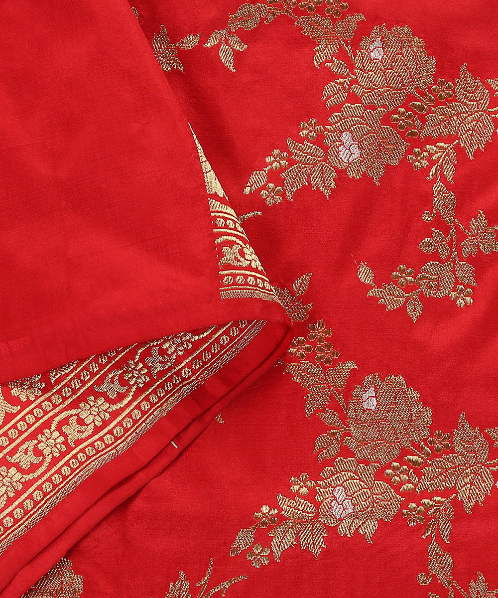 Handloom_Red_Pure_Katan_Silk_Sona_Rupa_Banarasi_Jangla_Dupatta_With_Floral_Bunches_WeaverStory_04