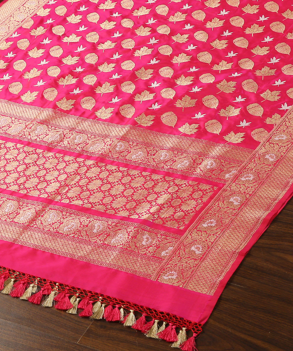Handloom_Hot_Pink_Sona_Rupa_Pure_Katan_Silk_Banarasi_Dupatta_WeaverStory_03