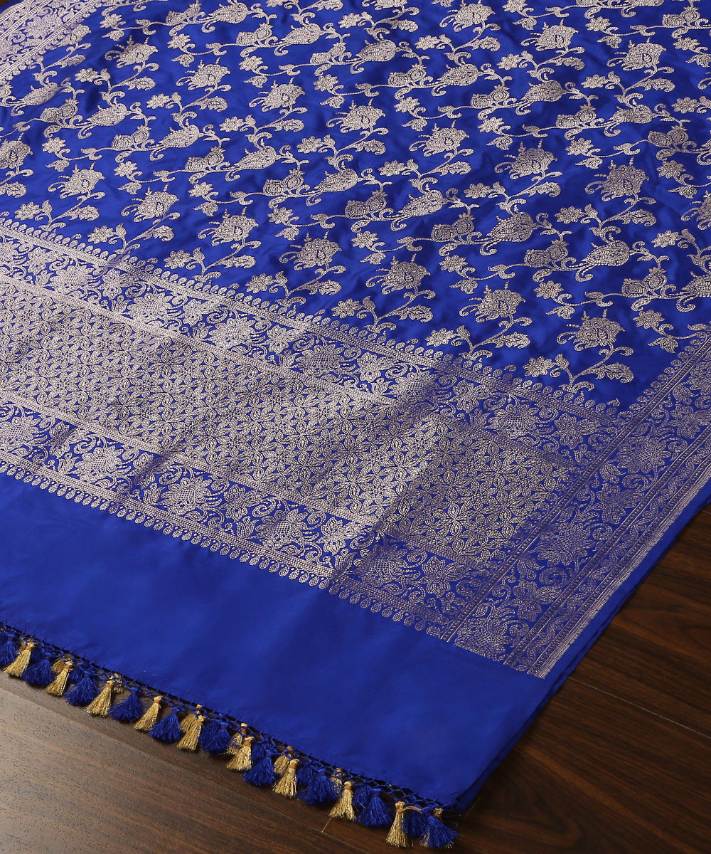 Ink_Blue_Handloom_Pure_Katan_Silk_Banarasi_Dupatta_With_Kadhwa_Jaal_WeaverStory_03