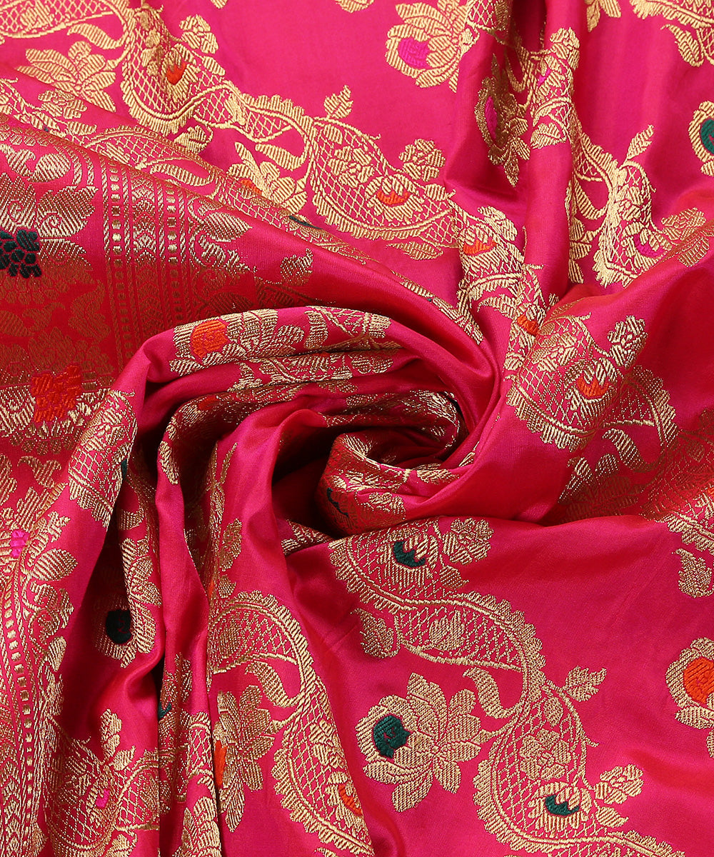 Handloom_Hot_Pink_Pure_Katan_Silk_Banarasi_Jangla_Dupatta_WeaverStory_05