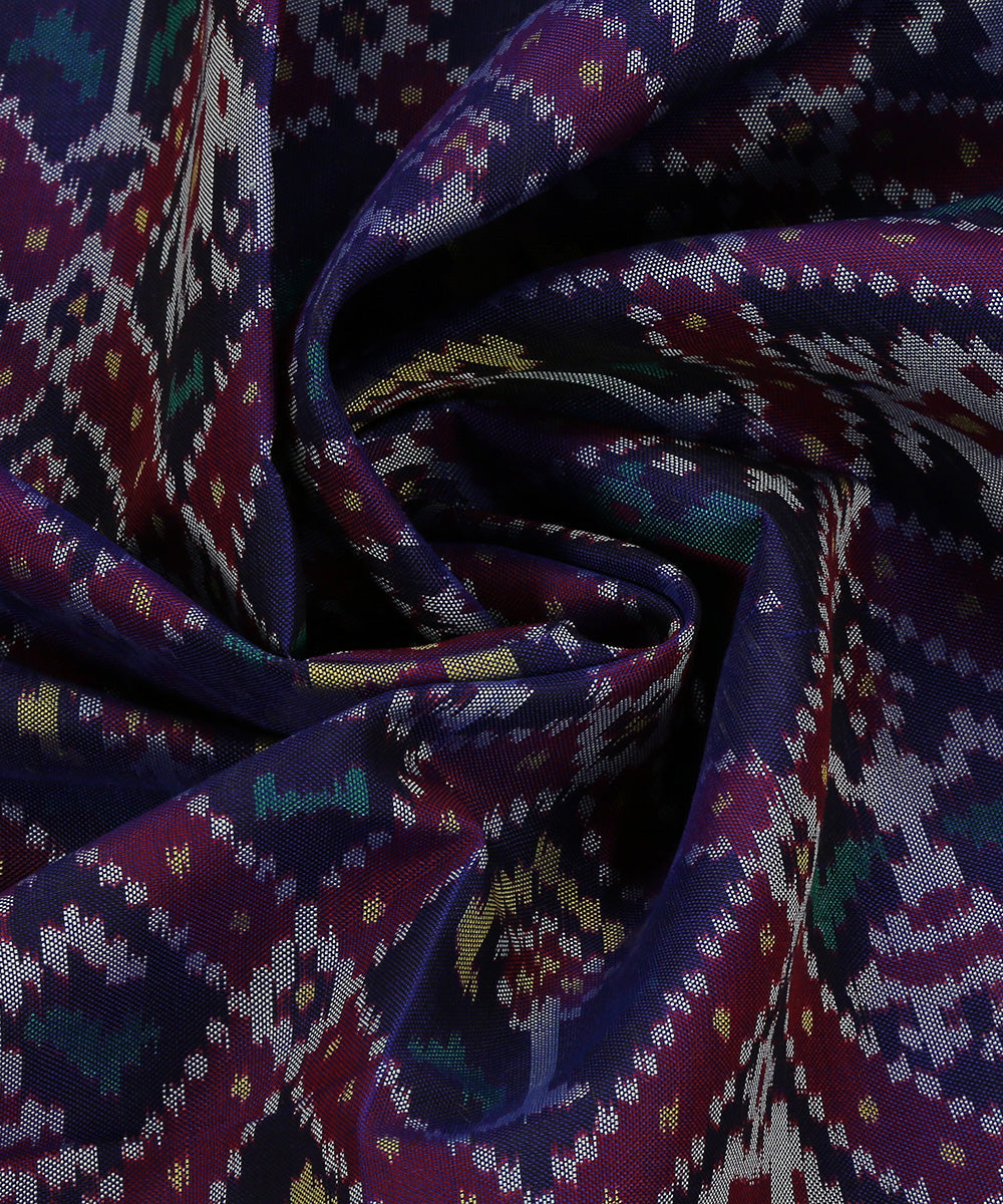 Purple_Handloom_Single_Ikat_Patola_Dupatta_With_Red_Border_And_Pallu_WeaverStory_05