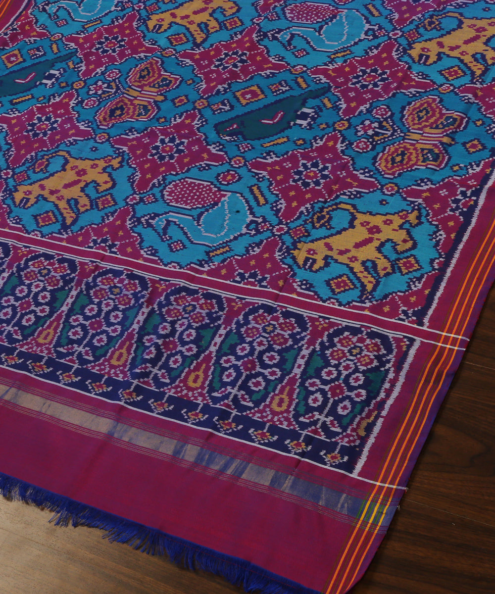 Teal_And_Blue_Handloom_Pure_Mulberry_Silk_Single_Ikat_Patola_Dupatta_With_Animal_Motifs_WeaverStory_03