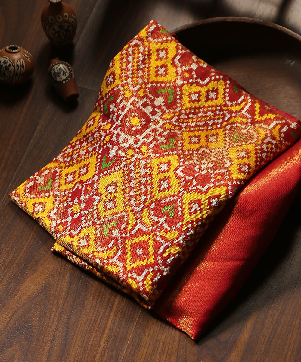 Handloom_Rust_And_Gold_Tissue_Weft_Pure_Mulberry_Silk_Ikat_Patola_Dupatta_WeaverStory_01