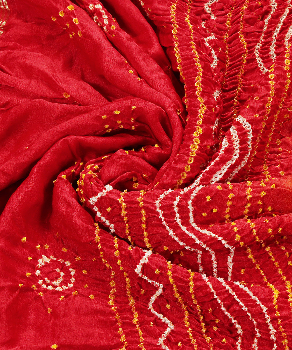 Red_And_Mustard_Handloom_Pure_Gajji_Silk_Banarasi_Bandhej_Dupatta_WeaverStory_05