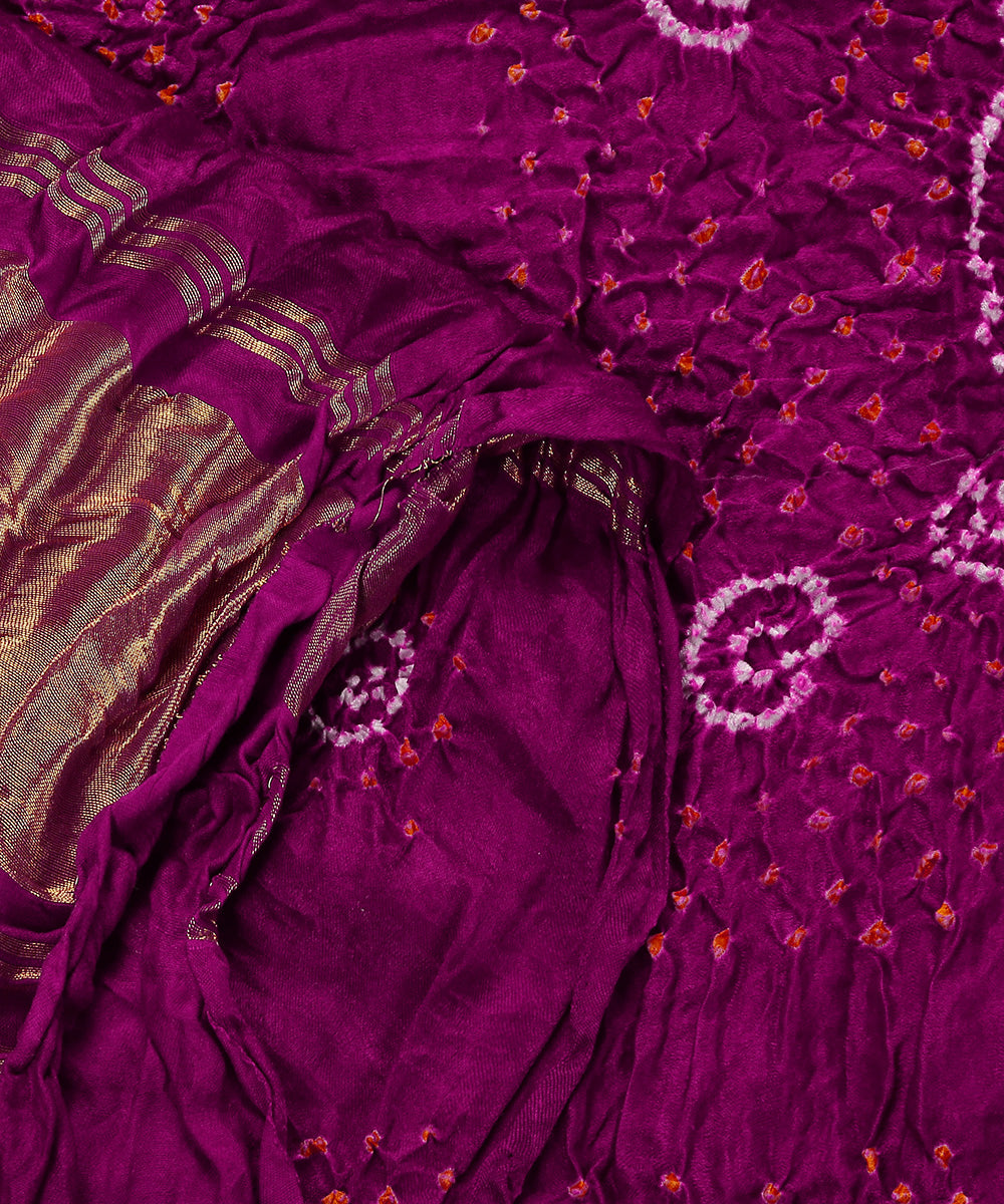 Handloom_Purple_Pure_Gajji_Silk_Banarasi_Bandhej_Dupatta_With_Gold_Zari_Pallu_WeaverStory_04