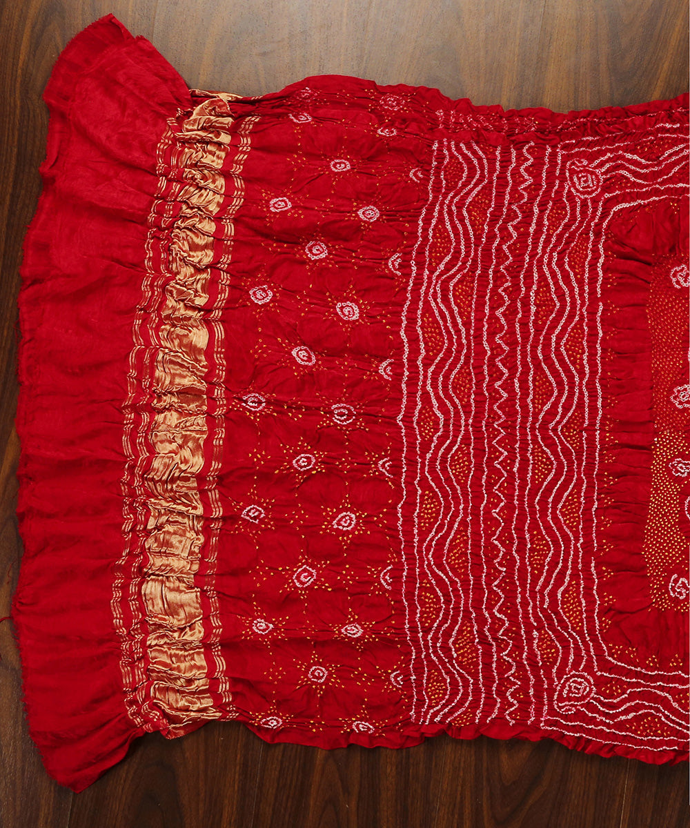Red_Handloom_Pure_Gajji_Silk_Banarasi_Bandhej_Dupatta_WeaverStory_02