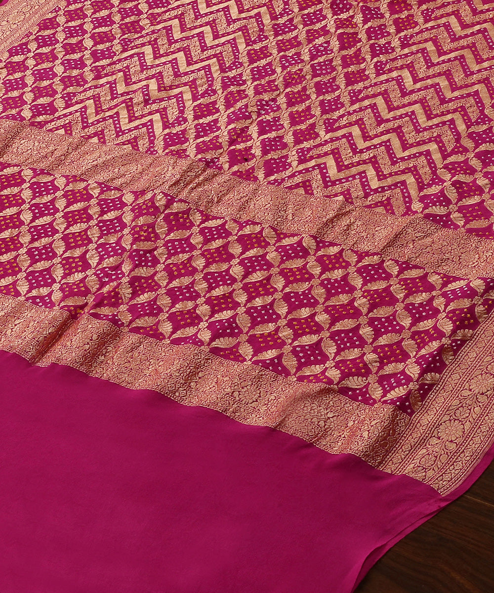 Handloom_Pink_Pure_Georegette_Banarasi_Bandhej_Dupatta_WeaverStory_03