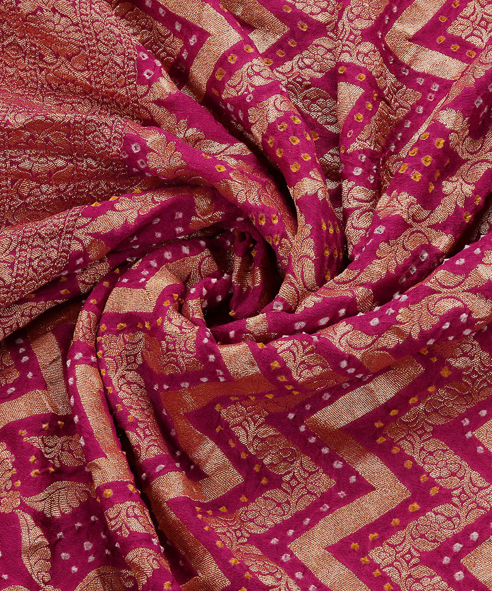 Handloom_Pink_Pure_Georegette_Banarasi_Bandhej_Dupatta_WeaverStory_05