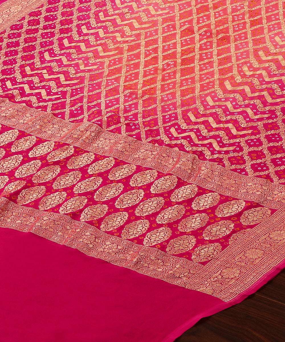 Peach_And_Pink_Pure_Georegette_Handloom_Banarasi_Bandhej_Dupatta_WeaverStory_03
