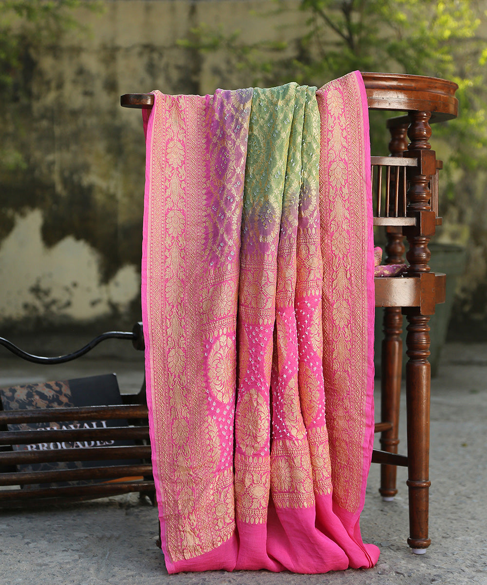 Handloom_Pista_Green_And_Pink_Pure_Georegtte_Banarasi_Bandhej_Dupatta_WeaverStory_01