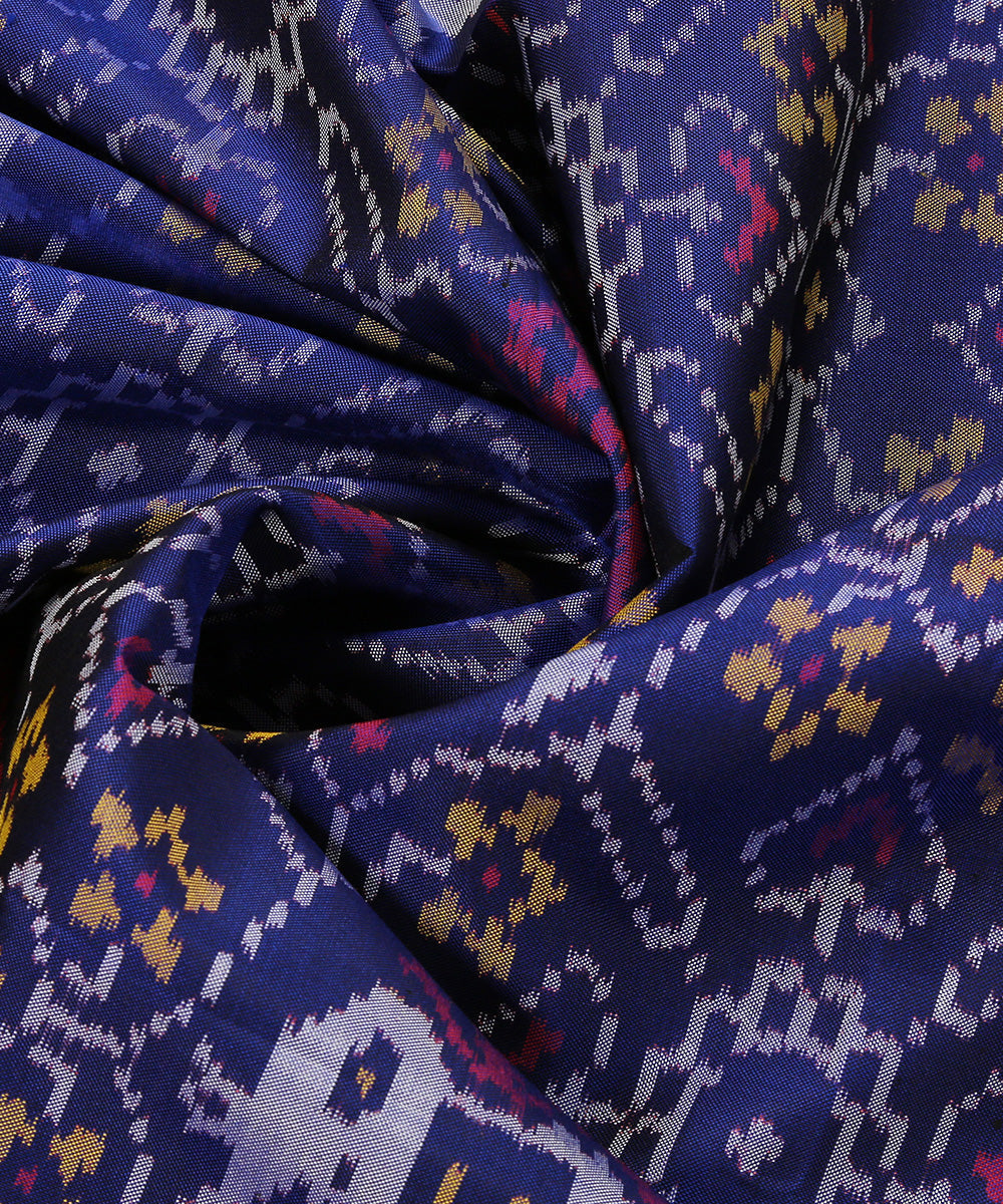 Handloom_Blue_And_Red_Pure_Mulberry_Silk_Ikat_Patola_Dupatta_WeaverStory_05