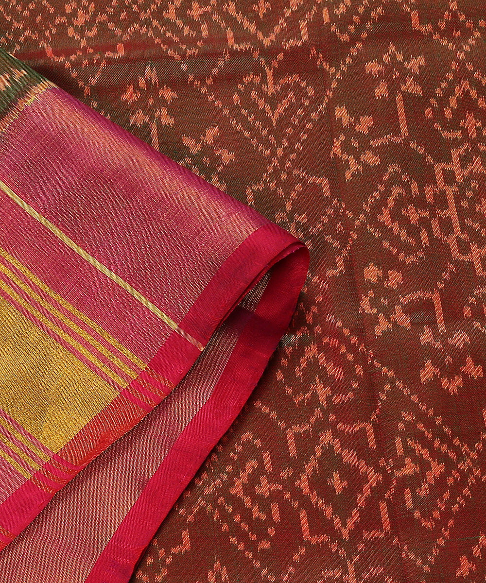 Handloom_Hot_Pink_And_Green_Pure_Mulberry_Silk_Ikat_Patola_Dupatta_WeaverStory_04
