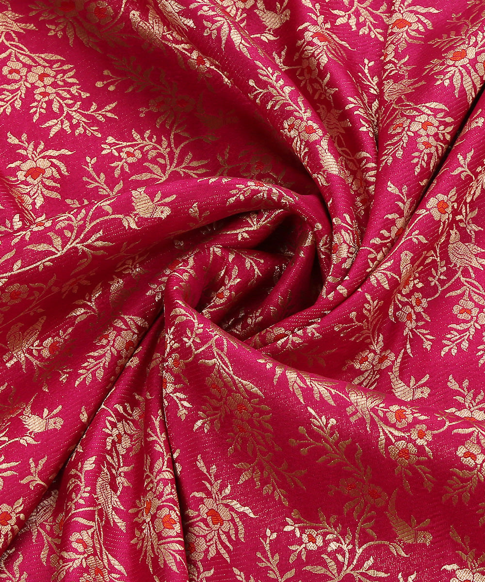 Handloom_Rani_Pink_Pure_Katan_Silk_Banarasi_Dupatta_With_Shikargah_Jaal_WeaverStory_05
