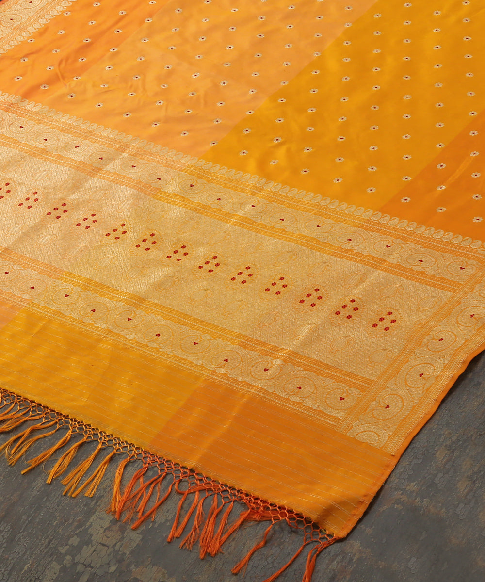 Mustard_Handloom_Pure_Katan_Silk_Banarasi_Dupatta_With_Meena_Booti_WeaverStory_03