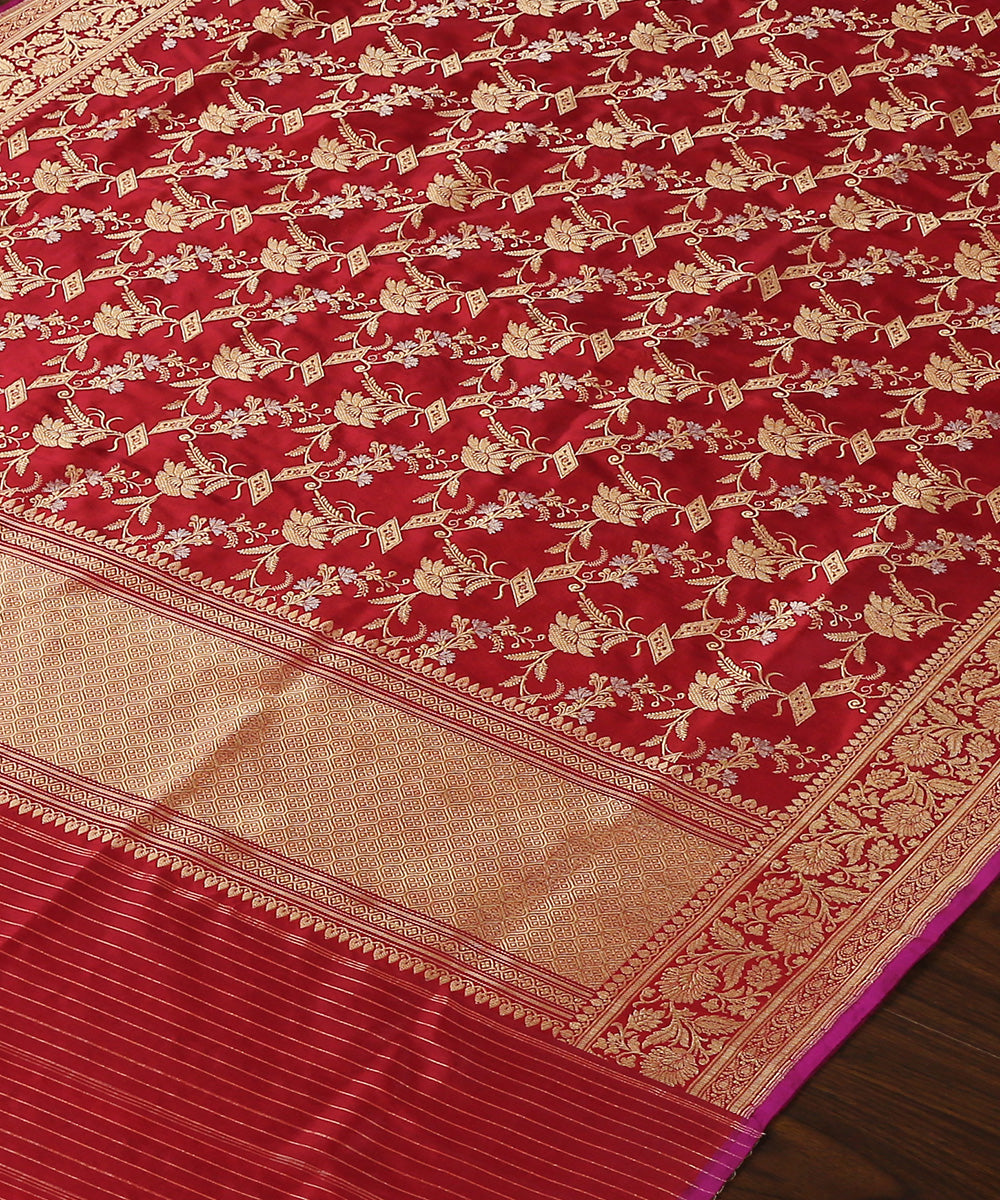 Maroon_Handloom_Pure_Katan_Silk_Banarasi_Dupatta_With_Floral_Jaal_Cutwork_WeaverStory_03