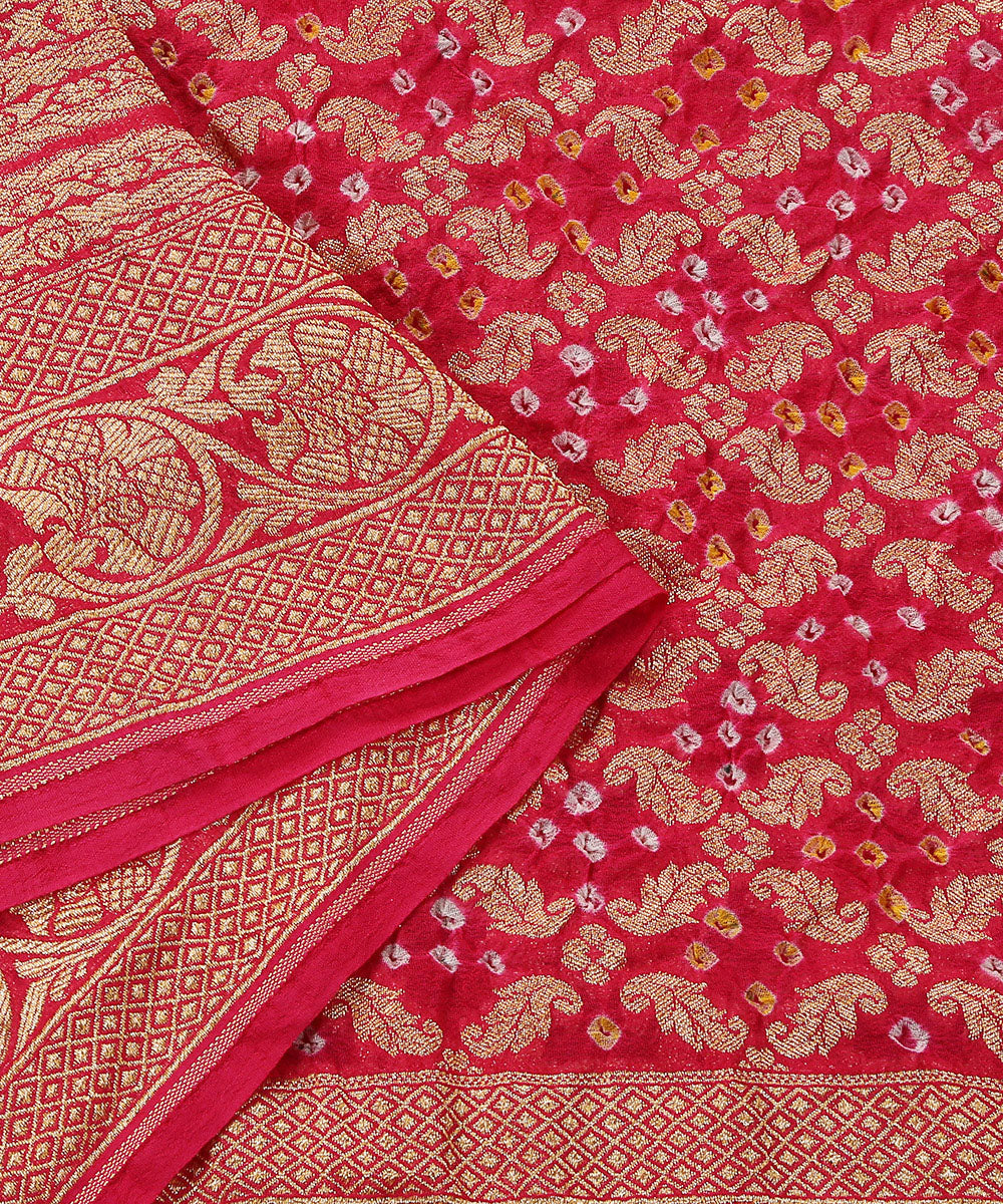 Fuchsia_Handloom_Pink_Pure_Georgette_Banarasi_Bandhej_Dupatta_With_All_Over_Zari_Jaal_WeaverStory_04