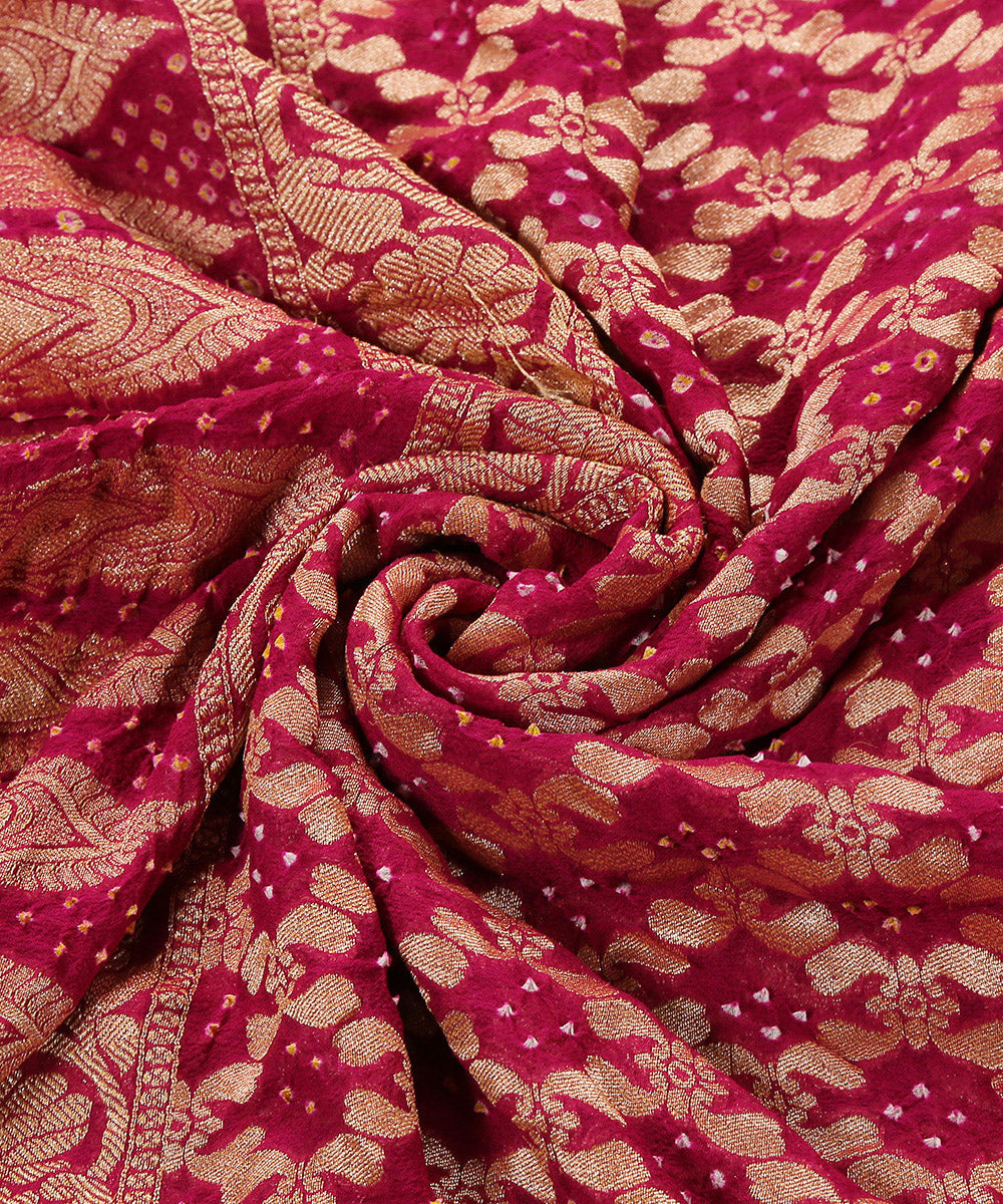 Handloom_Dark_Magenta_Pure_Georgette_Banarasi_Bandhej_With_All_Over_Zari_Jaal_WeaverStory_05