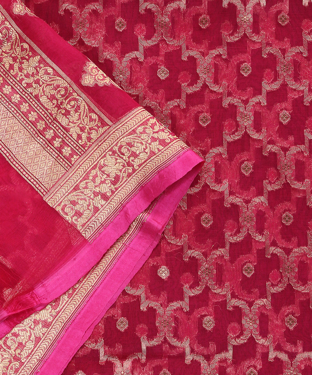 Handloom_Rani_Pink_Pure_Organza_Banarasi_Dupatta_With_Cutwork_Jaal_WeaverStory_04