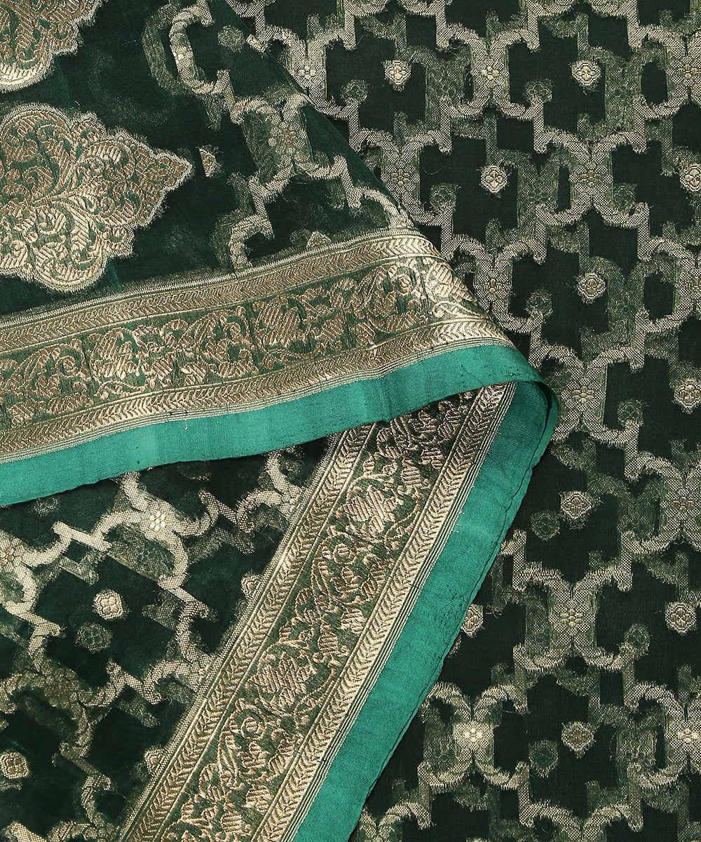 Green_Handloom_Pure_Organza_Banarasi_Dupatta_With_Cutwork_Jaal_WeaverStory_04