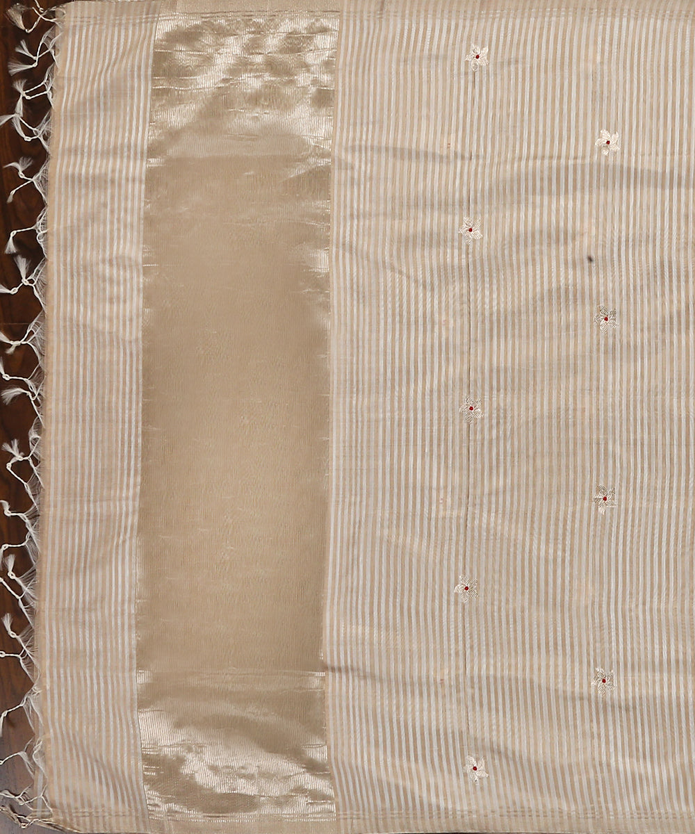 Handloom_Cream_And_White_Striped_Chanderi_Silk_Dupatta_With_5_Petal_Flower_Booti_WeaverStory_02