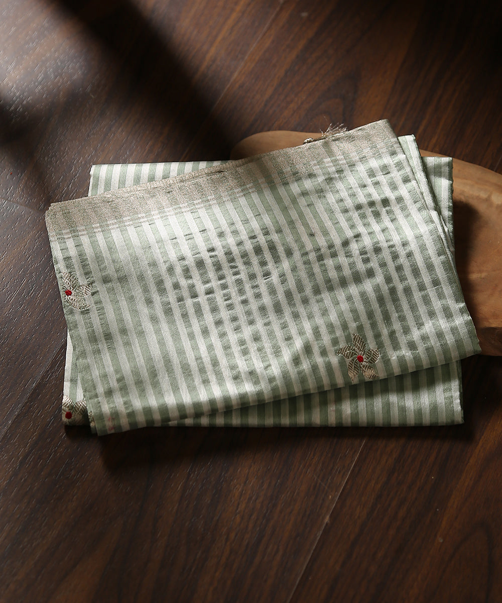 Pastel_Green_And_White_Handloom_Striped_Chanderi_Silk_Dupatta_With_5_Petal_Flower_Booti_WeaverStory_01