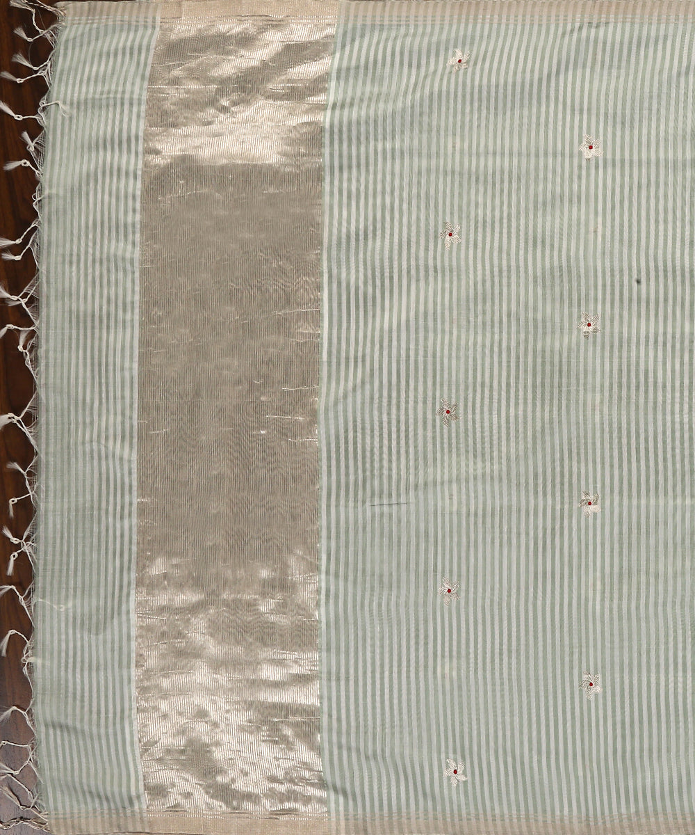 Pastel_Green_And_White_Handloom_Striped_Chanderi_Silk_Dupatta_With_5_Petal_Flower_Booti_WeaverStory_02