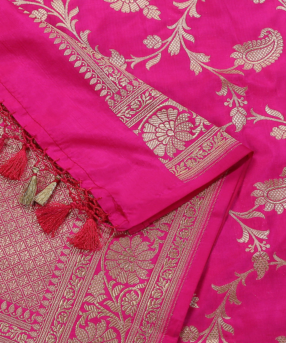 Handloom_Pink_Pure_Katan_Silk_Banarasi_Dupatta_With_Paisley_Jaal_WeaverStory_04