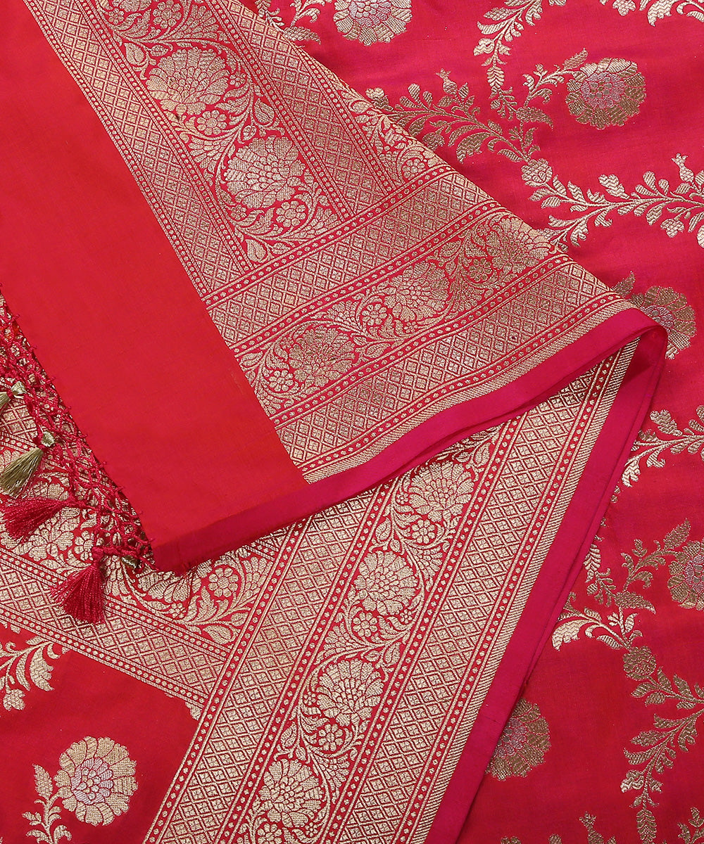 Pink_Dual_Tone_Handloom_Pure_Katan_Silk_Banarasi_Dupatta_With_Sona_Rupa_Meenakari_Jaal_WeaverStory_04
