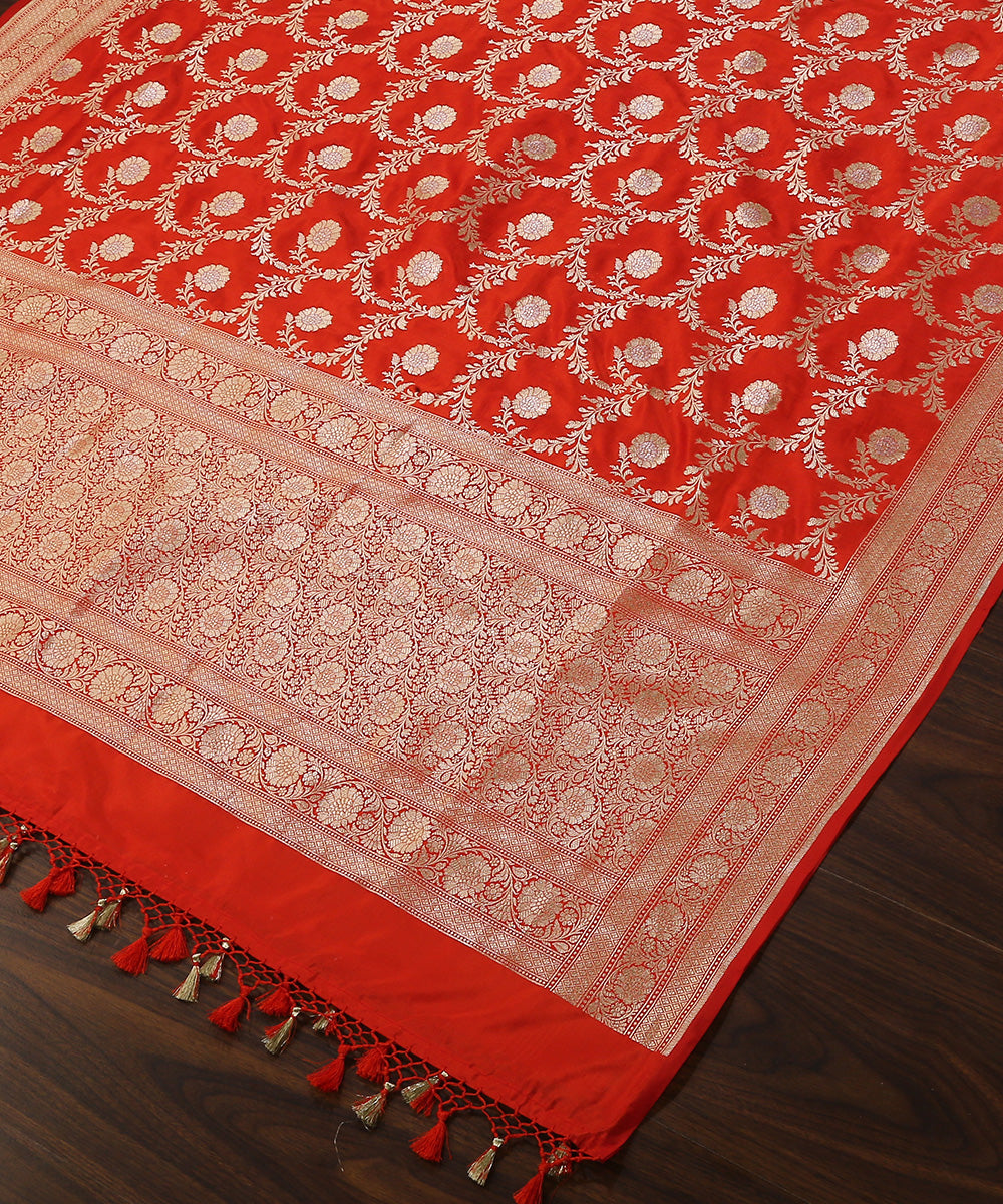 Handloom_Orange_Pure_Katan_Silk_Banarasi_Dupatta_With_Sona_Rupa_Meenakari_Jaal_WeaverStory_03